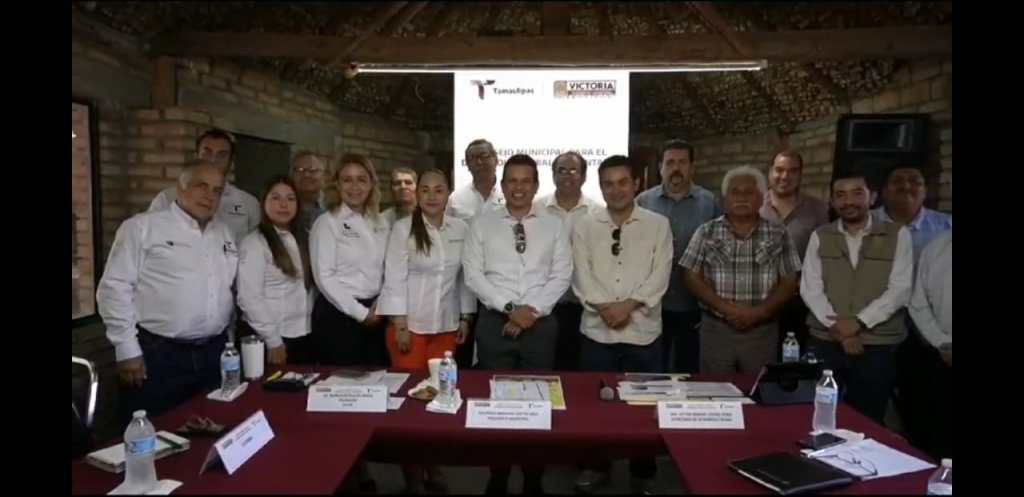 Sesiona Consejo RuralSustentable en&nbsp;Victoria.