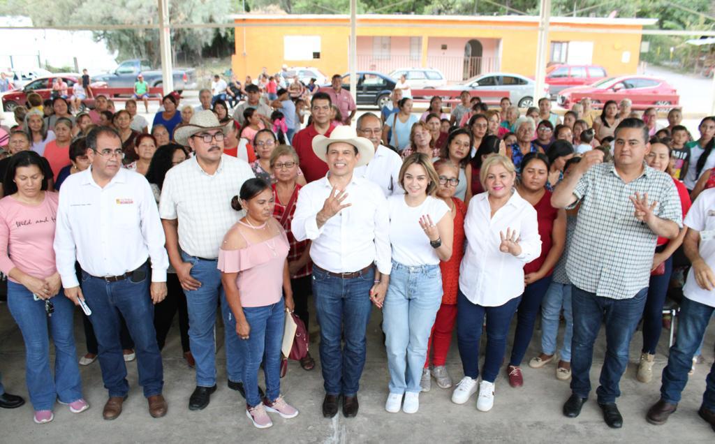 Llega credencial AMAal ejido La&nbsp;Libertad.