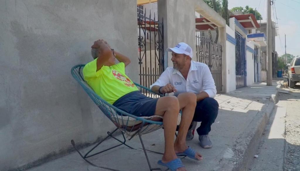 Lleva Pepe Schekaibán jornada de limpieza y descacharrización a la colonia Del&nbsp;Bosque