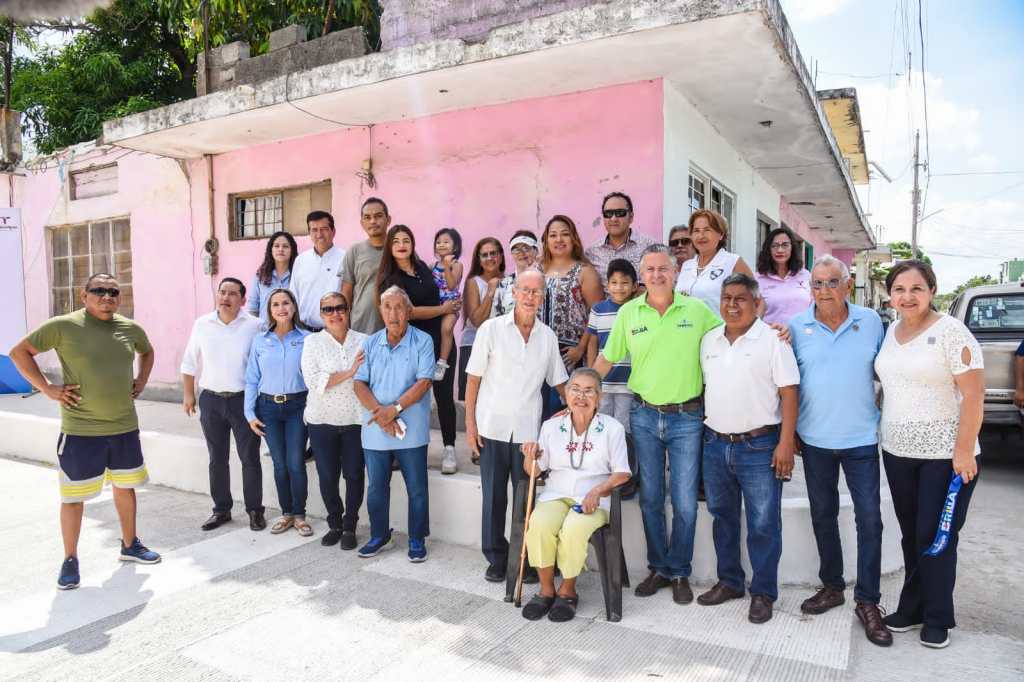 Entrega Chucho Nader Más Obras de Pavimentación en la Zona&nbsp;Norte.