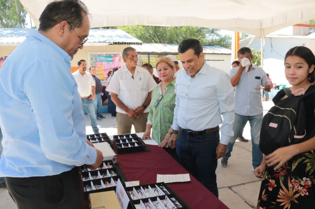 Acerca Municipio programas de salud y asistencia a la&nbsp;comunidad.