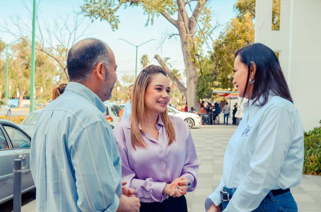 Apoya DIF Victoria a familiasde Guerrero con&nbsp;víveres.