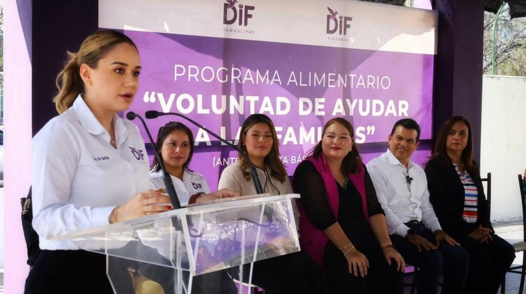 Entrega DIF Victoria apoyos alimentarios y aparatos&nbsp;funcionales