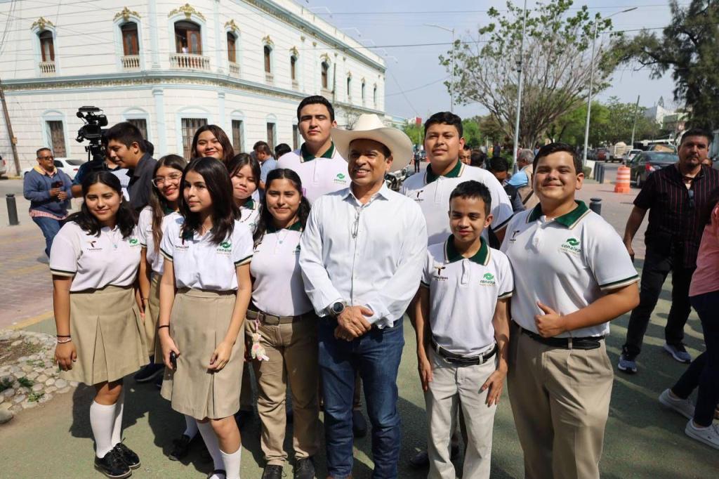 Participan sociedad y gobiernoen la reforestación de&nbsp;Victoria.