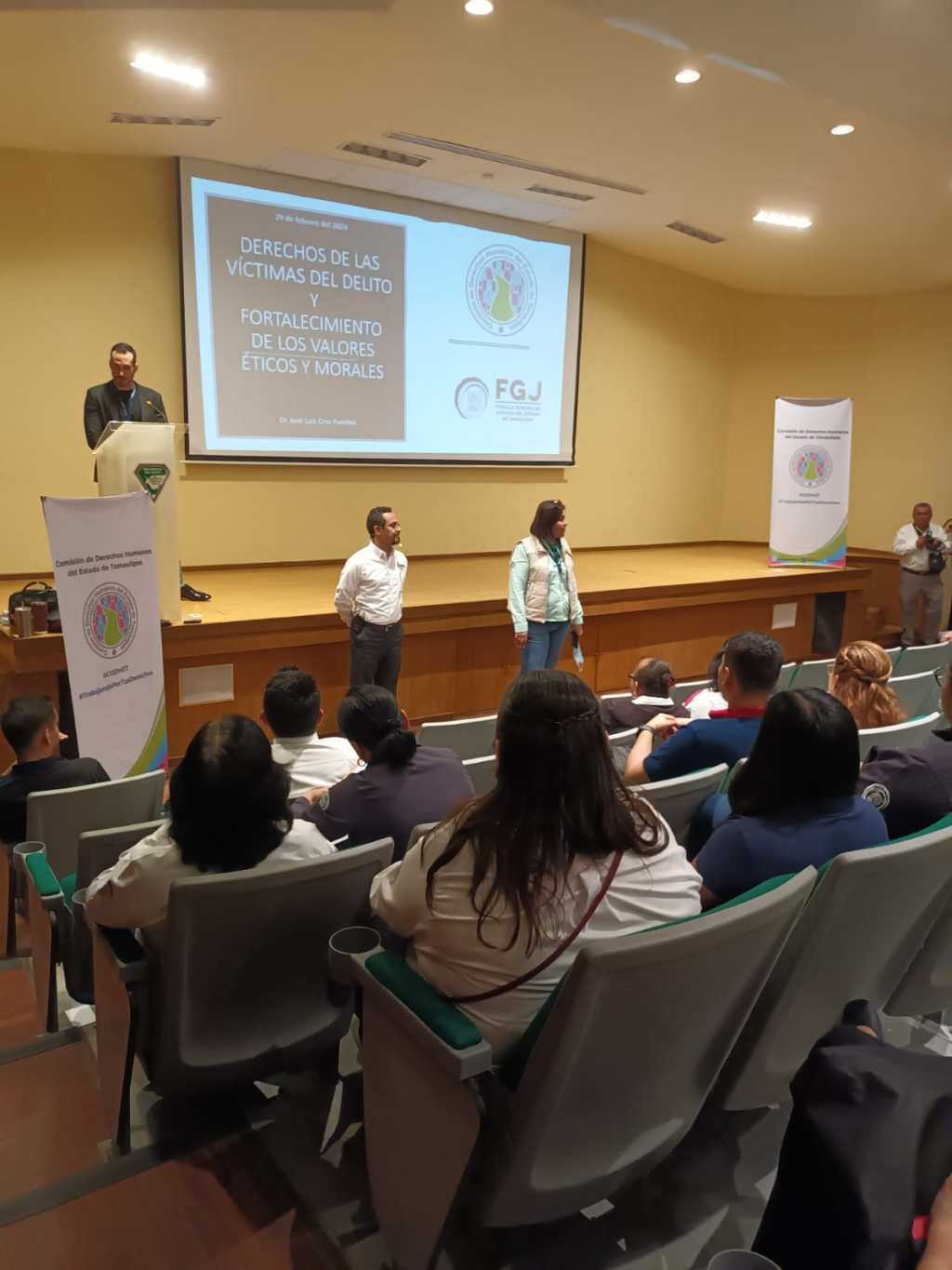 Personal de la Fiscalía de Distrito Zona Sur, recibe Capacitación en materia de las Víctimas del Delito y Fortalecimiento de los Valores éticos y&nbsp;Morales.