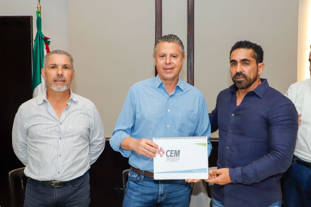 Recoge Chucho Nader Planteamientos de Empresarios&nbsp;Maderenses