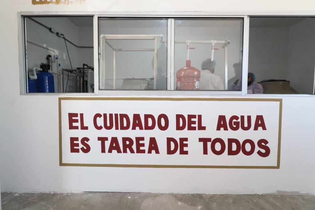 Abastecimiento Municipal de Agua y&nbsp;Alimentos.