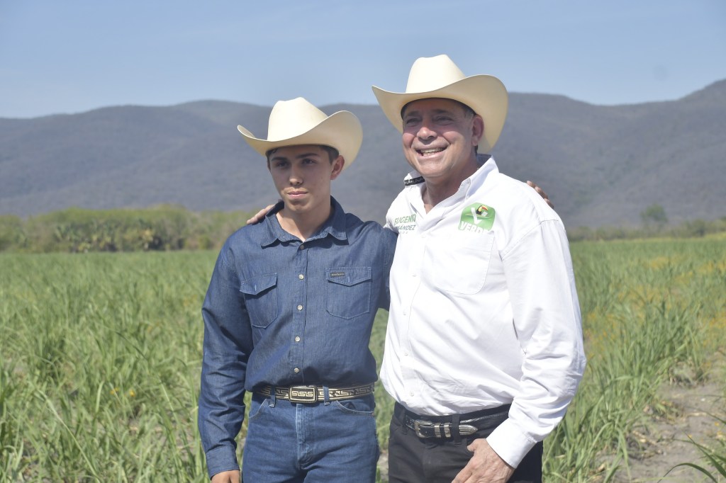 Por mejores sueldos, becas y oportunidades jóvenes votarán por&nbsp;Eugenio.