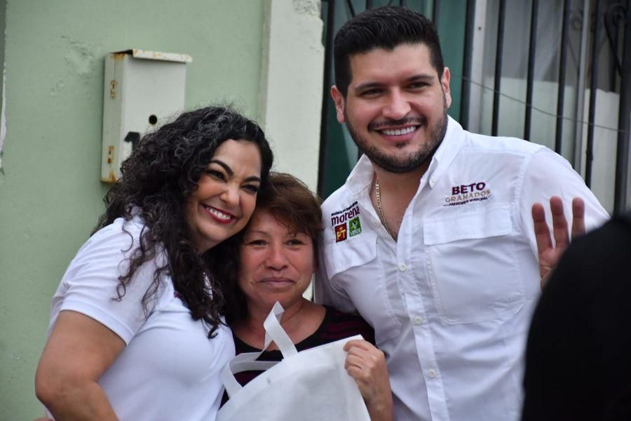 Olga Sosa y Beto Granados llevan propuestas de Morena a familias de&nbsp;Matamoros