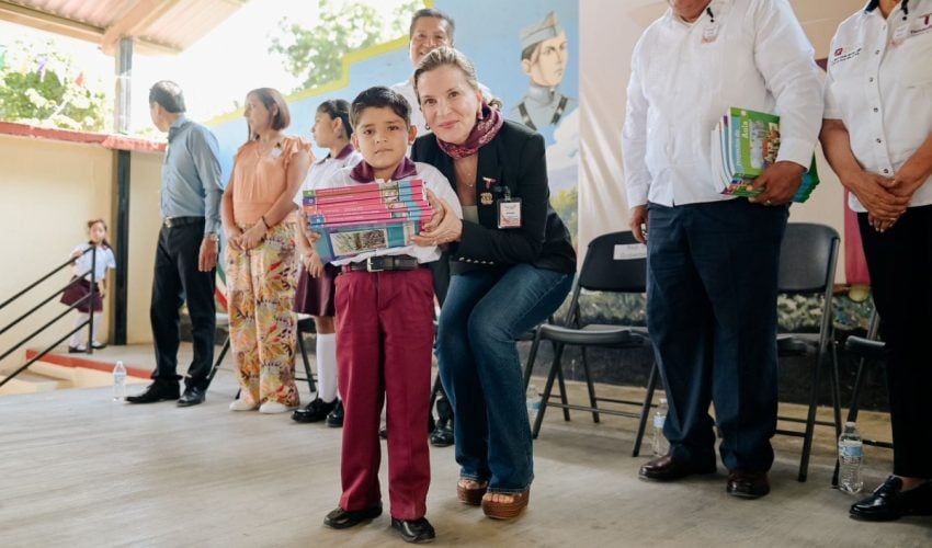Encabeza Ninfa Cantú inicio de Ciclo&nbsp;Escolar