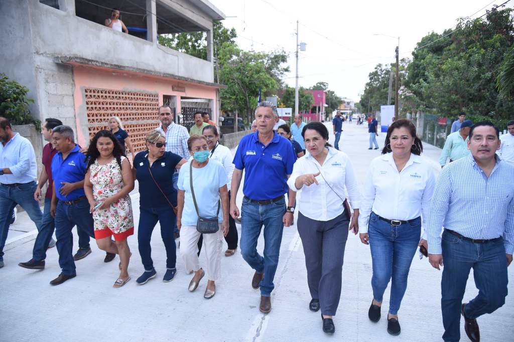 Disminuye Chucho Nader Histórico Rezago en&nbsp;Pavimentación