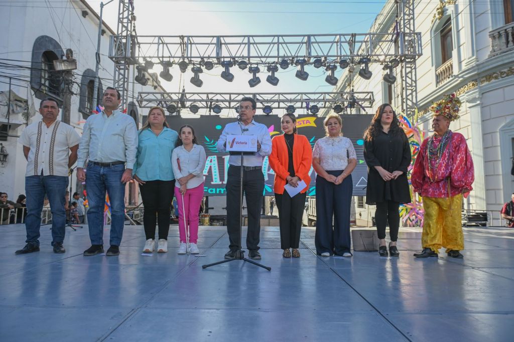 Disfrutan más de 5 milCarnaval Familiar enel 17 Te Quiero&nbsp;Más.