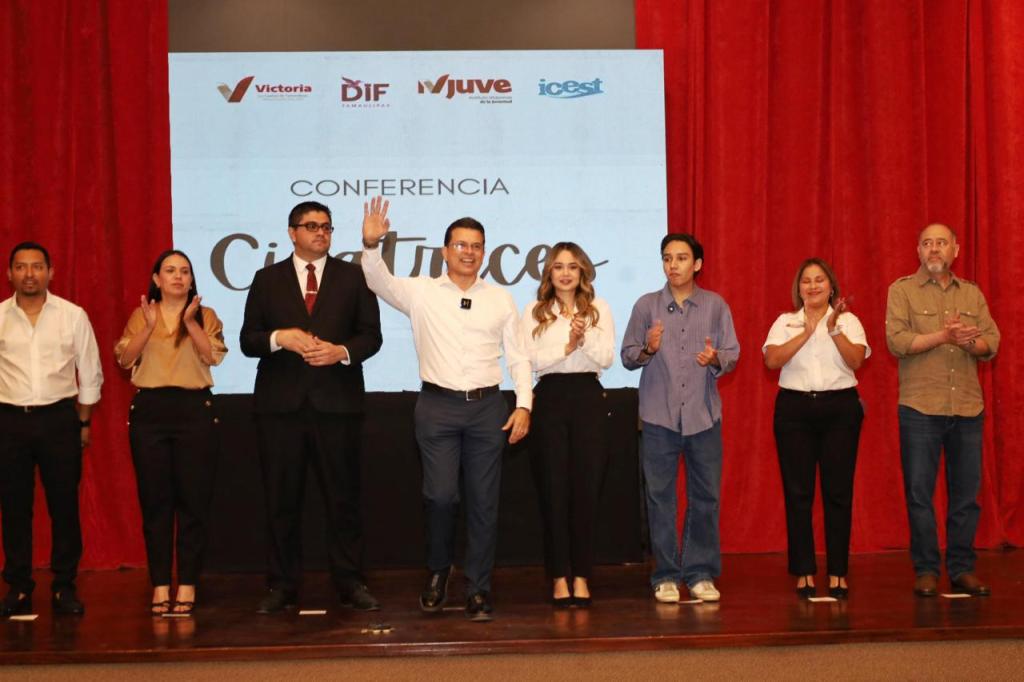 Ofrece DIF Victoria conferencia a comunidad&nbsp;estudiantil.