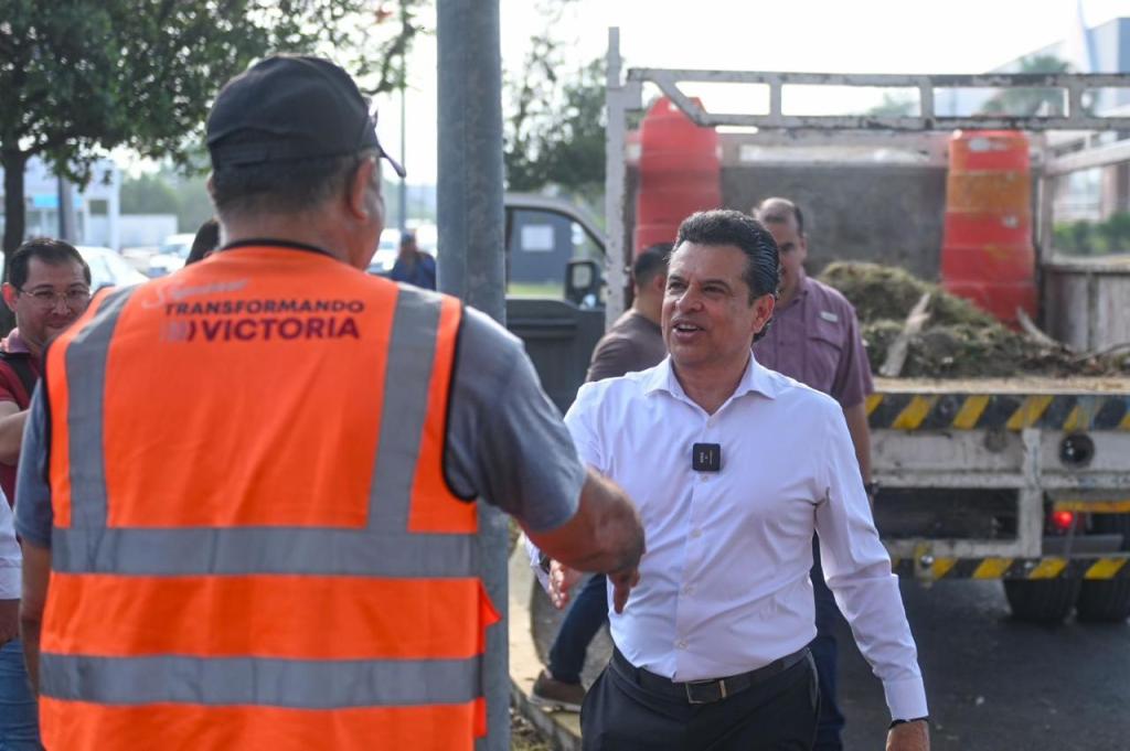 Intenso programa de limpieza en calles y&nbsp;avenidas.