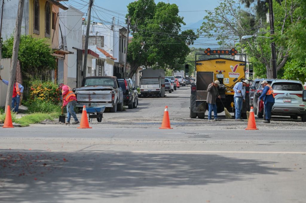 Intenso trabajo de rehabilitación y limpieza de calles y avenidas en la&nbsp;ciudad.