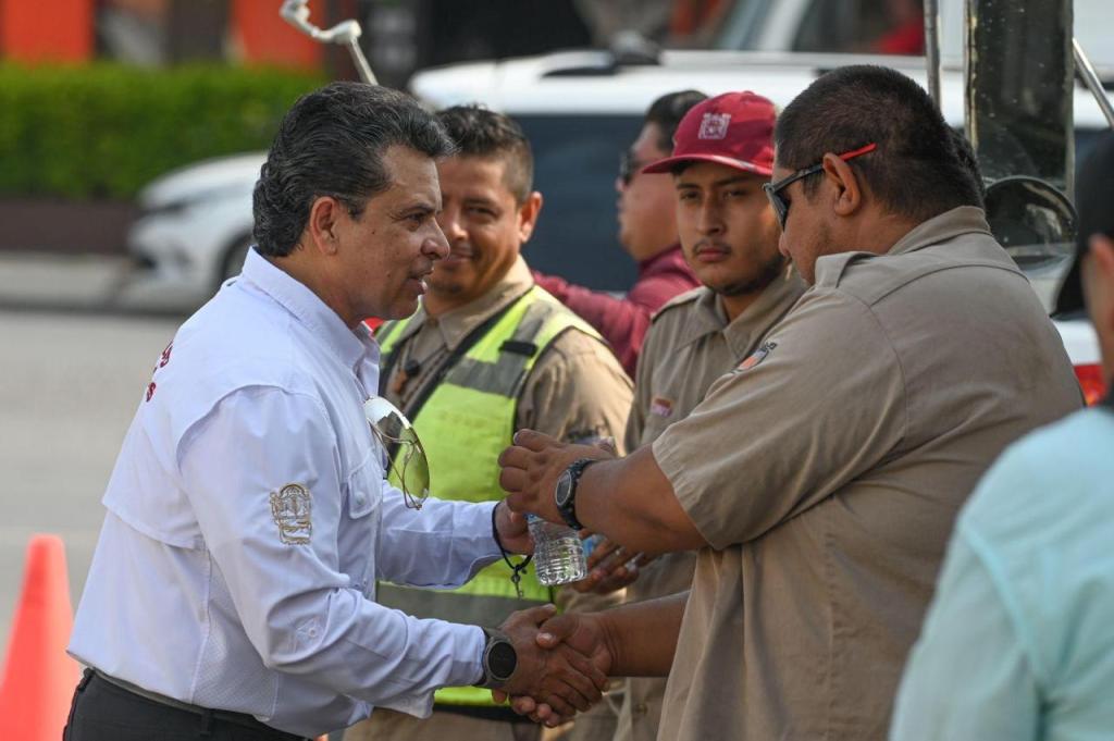 Supervisa alcalde Lalo Gattás atención de reportes&nbsp;ciudadanos.