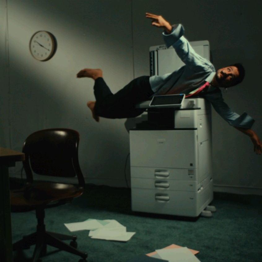 CAMILOestrena su nuevo sencillo“MALDITO CHATGPT”