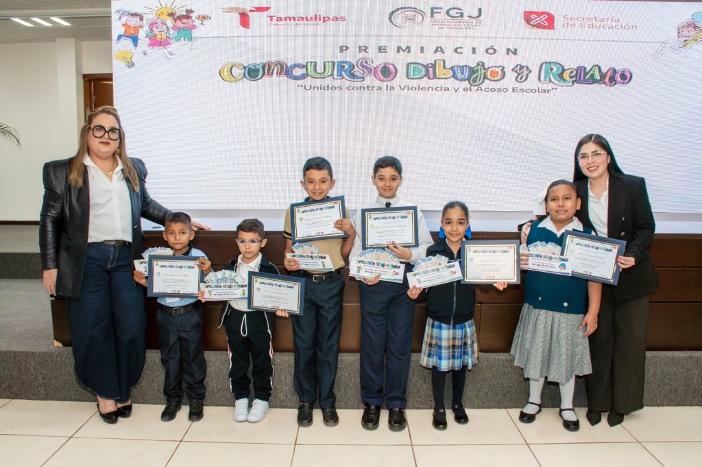 𝐄𝐧𝐭𝐫𝐞𝐠𝐚𝐧 𝐩𝐫𝐞𝐦𝐢𝐨𝐬 𝐝𝐞𝐥 𝐂𝐨𝐧𝐜𝐮𝐫𝐬𝐨, «𝐔𝐧𝐢𝐝𝐨𝐬 𝐜𝐨𝐧𝐭𝐫𝐚 𝐥𝐚 𝐕𝐢𝐨𝐥𝐞𝐧𝐜𝐢𝐚 𝐲 𝐞𝐥 𝐀𝐜𝐨𝐬𝐨&nbsp;𝐄𝐬𝐜𝐨𝐥𝐚𝐫».