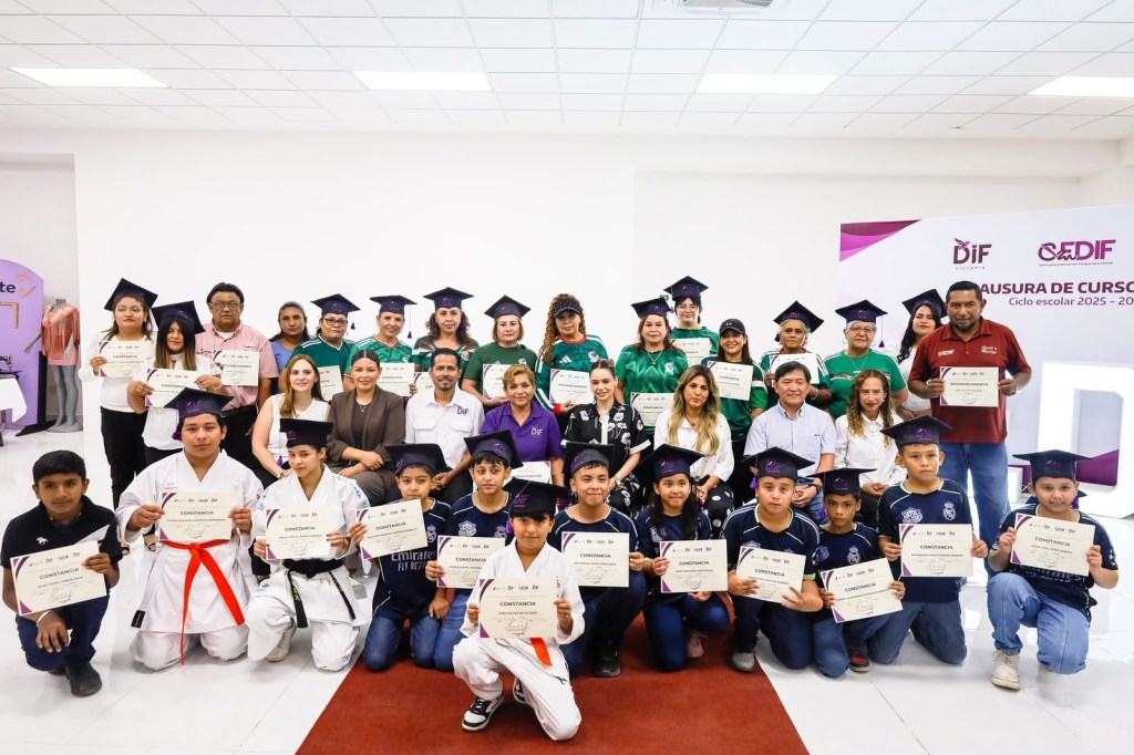Celebran graduación y entrega de constancias de los CEDIF&nbsp;Victoria